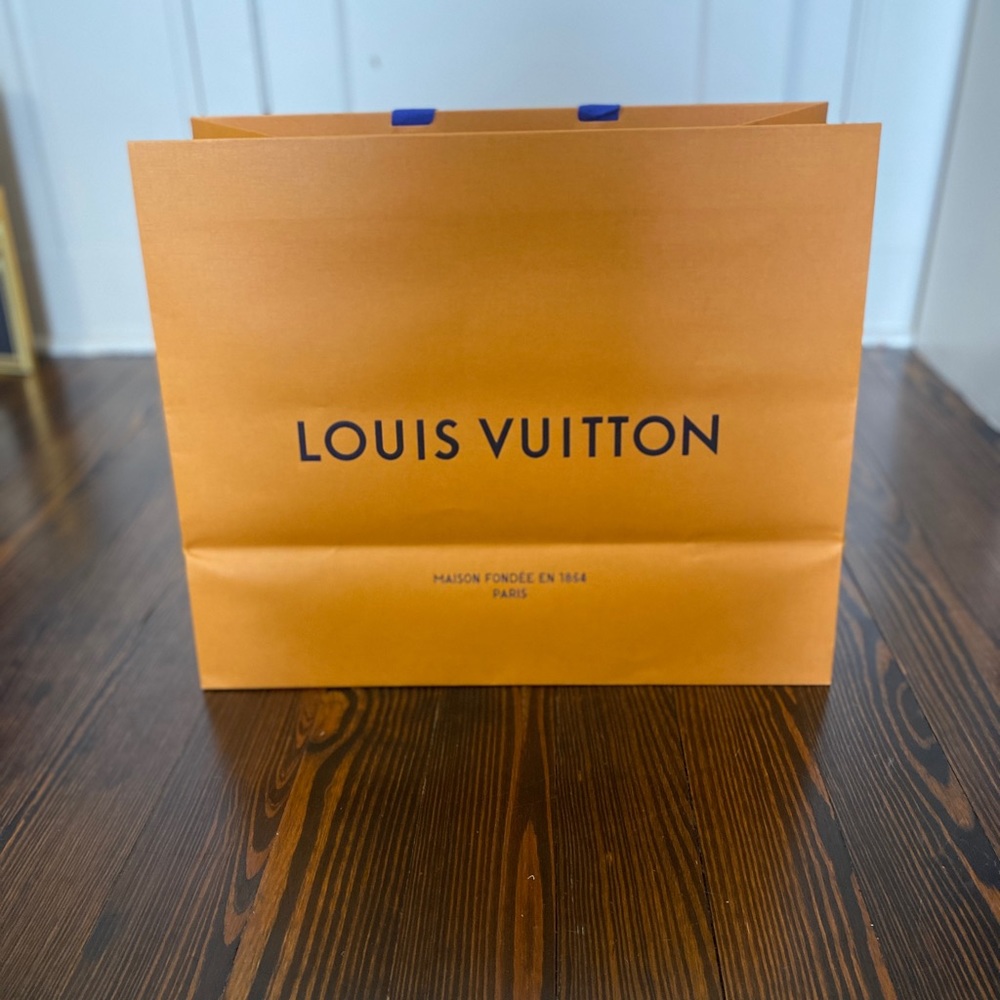 Authentic Louis Vuitton, empty shopping bag. Extra large.